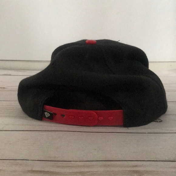 Diamond hat for anyone - Picture 3 of 7